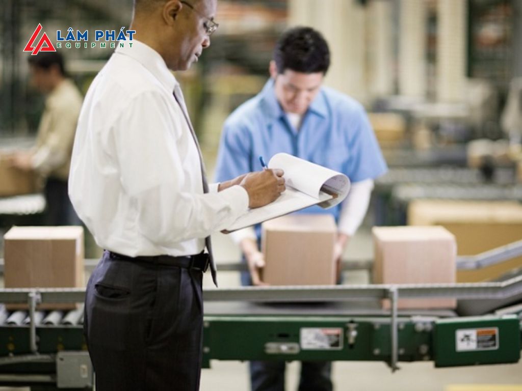 Chỉ những sản phẩm đạt yêu cầu mới được đóng gói, bảo quản và bàn giao.