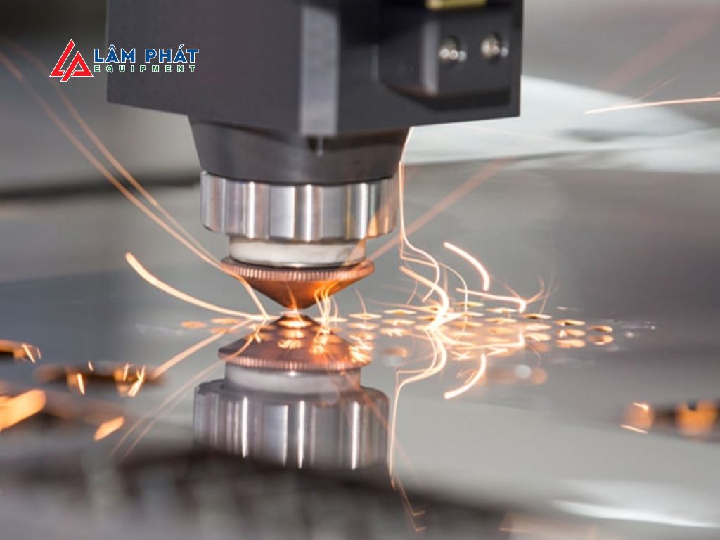 Bạn đang tìm kiếm dịch vụ cắt sắt laser TPHCM chuyên nghiệp, chính xác và tối ưu chi phí?