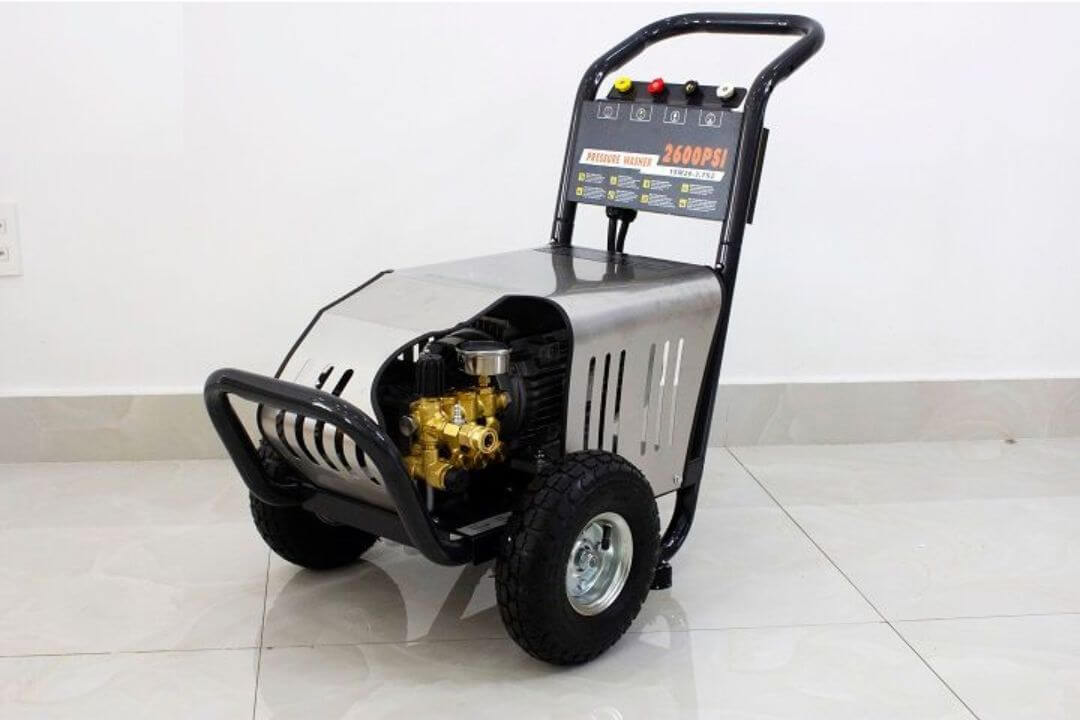 Công Ty TNHH TM Nhật Minh bán máy rửa xe mini