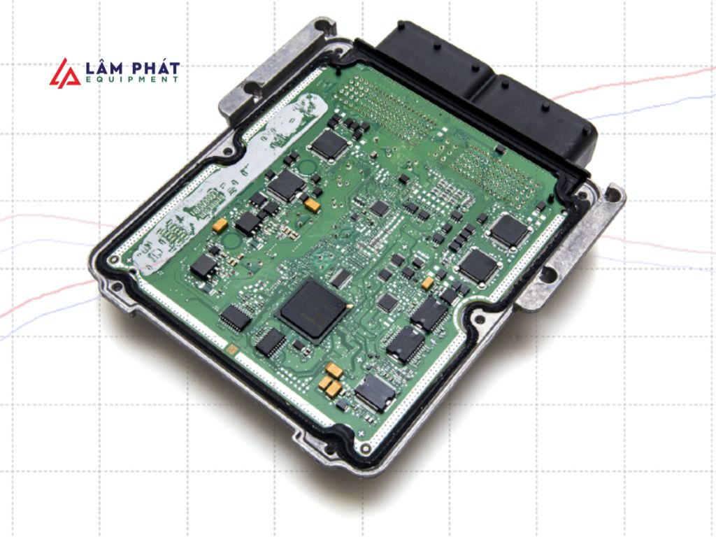 ECU được ví như bộ não của xe ô tô 