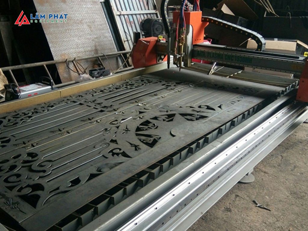 Máy cắt laser