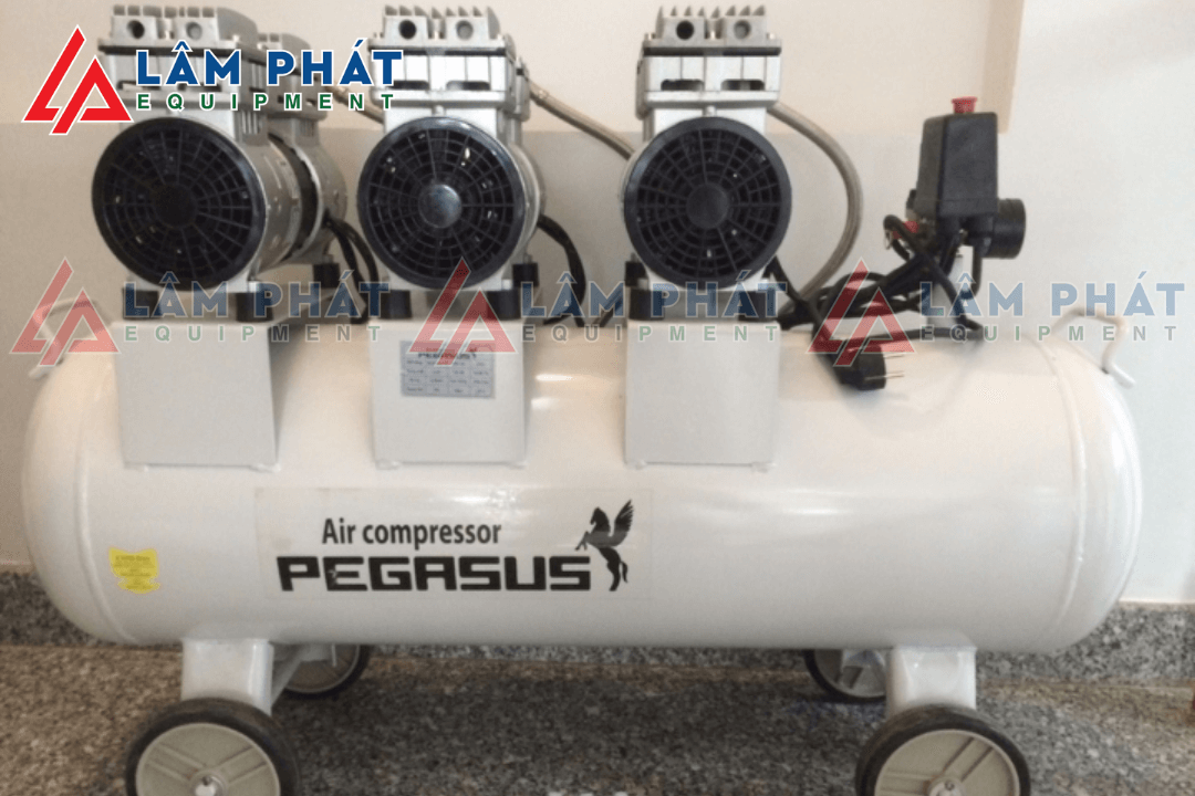 Máy nén khí không dầu Pegasus TM-OF1100*3-180L