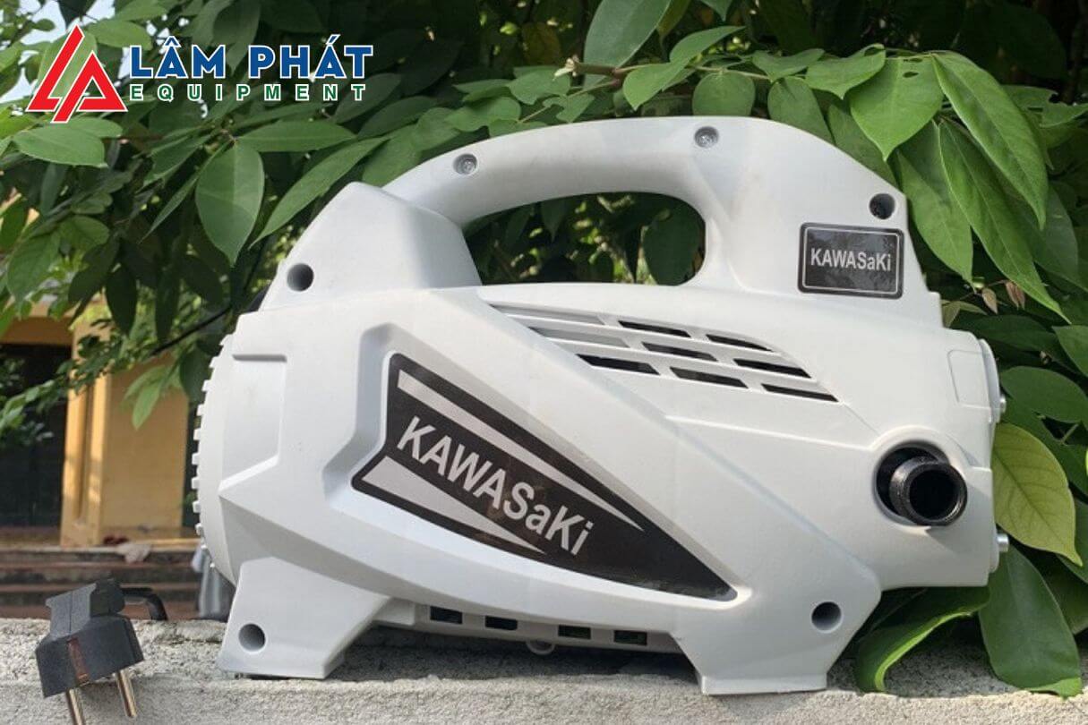 máy rửa xe kawasaki