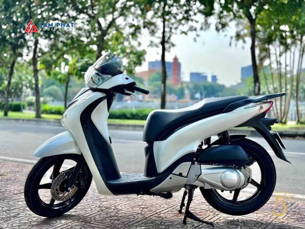 Cùng khám các loại xe SH đang được phân phối và các loại SH nhập