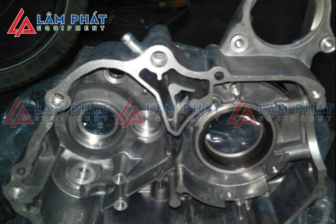 thay lốc máy xe airblade giá bao nhiêu