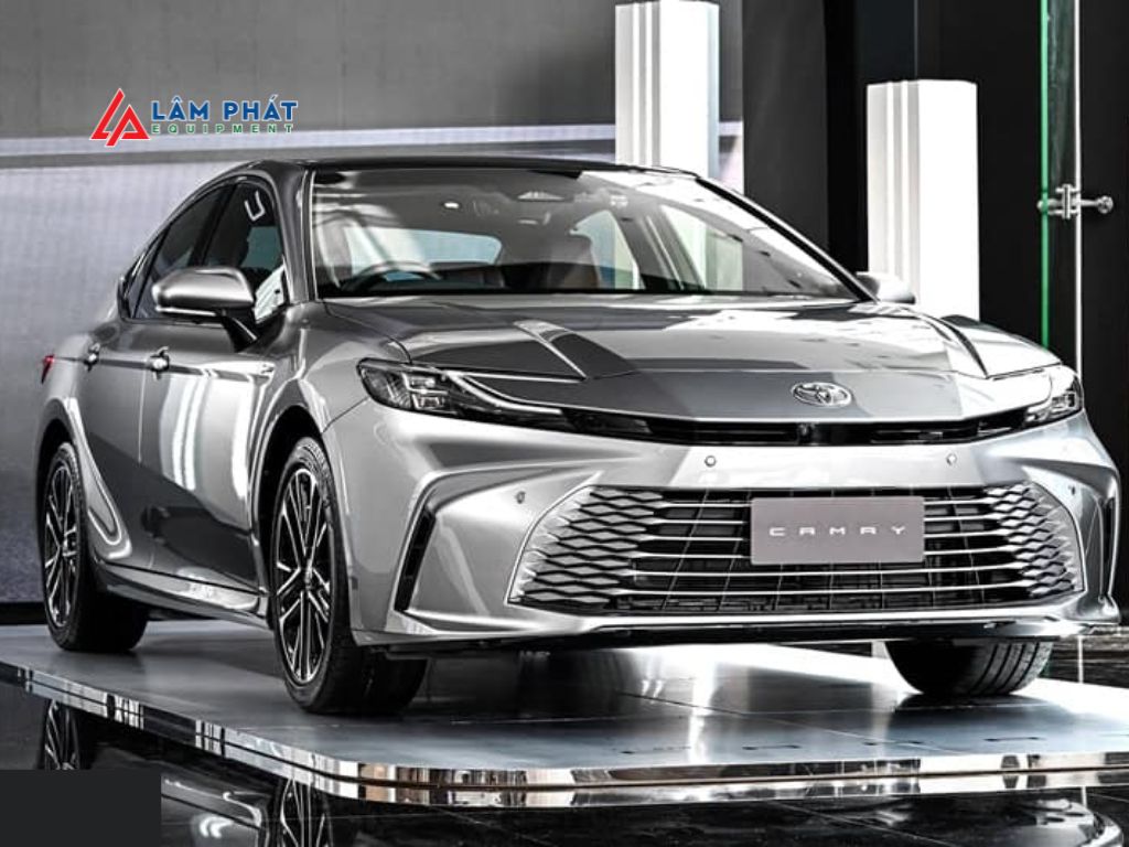Toyota Camry HEV