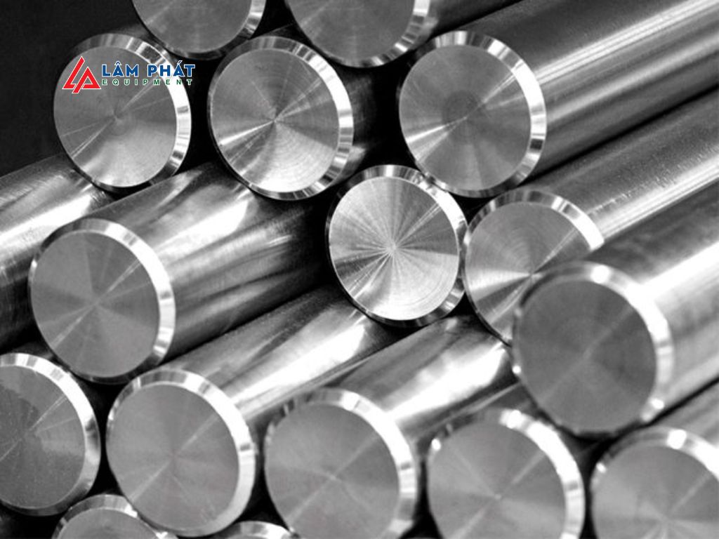 Xéc măng làm từ gang hợp kim hoặc thép hợp kim